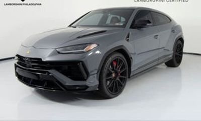 2023 Lamborghini Urus S