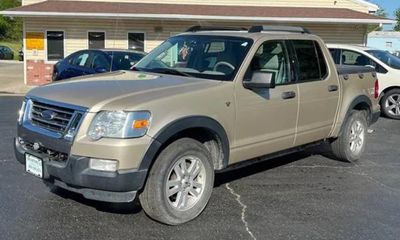 2007 Ford Explorer Sport Trac XLT