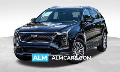 2025 Cadillac XT4 Premium Luxury