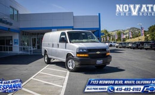 2025 Chevrolet Express LT EXT