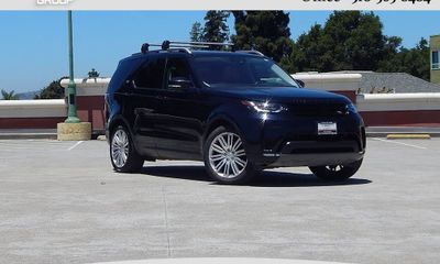 2017 Land Rover Discovery First Edition