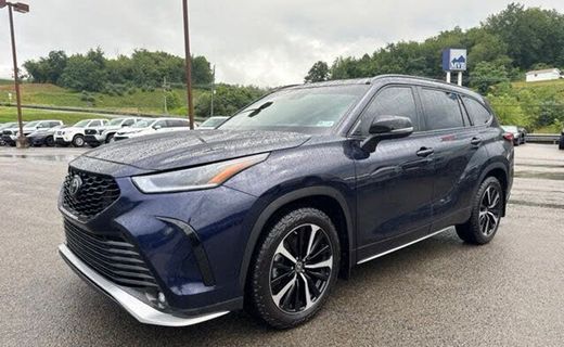 2022 Toyota Highlander XSE