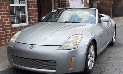 2004 Nissan 350Z Enthusiast