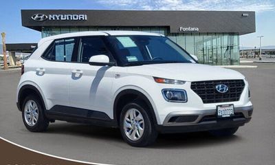 2026 Hyundai Venue SE