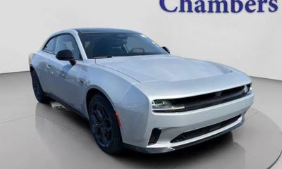 2025 Dodge Charger Daytona R T