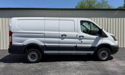 2017 Ford Transit 250 SWB LOW