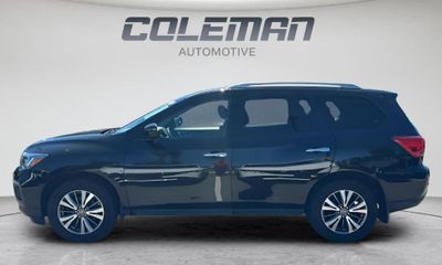 2020 Nissan Pathfinder S