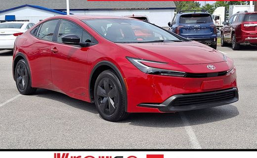 2023 Toyota Prius XLE