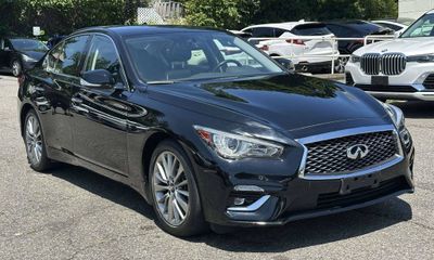2022 Infiniti Q50 Luxe