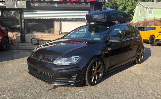 2017 Volkswagen Golf GTI