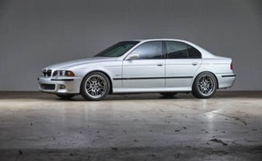 2003 BMW M5