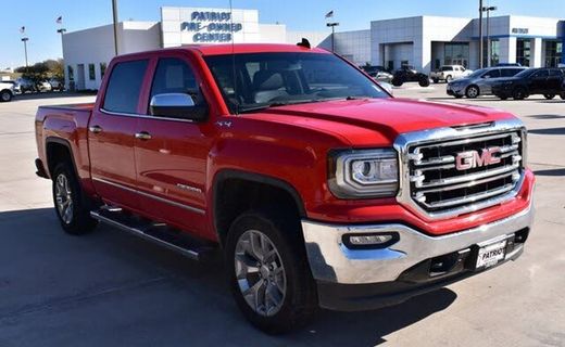 2018 GMC Sierra SLT