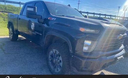 2024 Chevrolet Silverado HD Custom