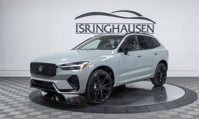 2026 Volvo XC60 Ultra Black Edition