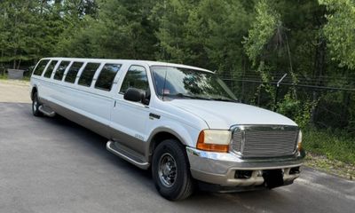 2001 Ford Excursion Limited
