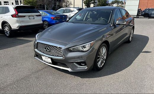 2023 Infiniti Q50 Luxe