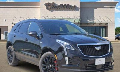2026 Cadillac XT5 Sport