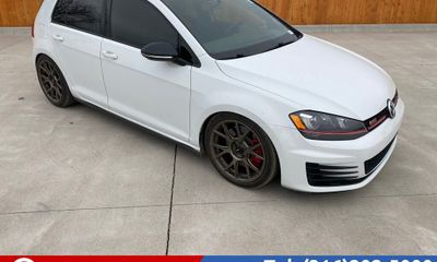 2017 Volkswagen Golf GTI S Sport SE
