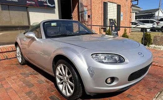 2006 Mazda MX-5 Club