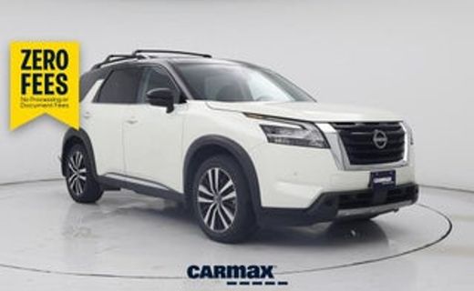 2023 Nissan Pathfinder Platinum