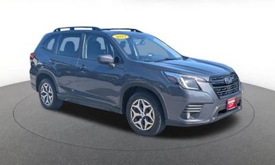 2023 Subaru Forester Premium ES Base