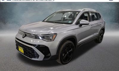 2025 Volkswagen Taos 4Motion SEL