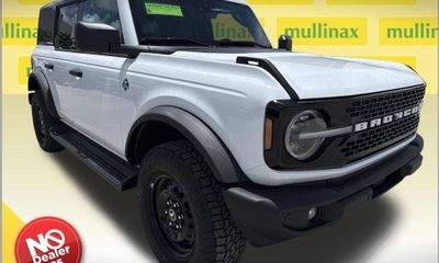 2026 Ford Bronco Outer Banks