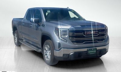 2026 GMC Sierra SLT