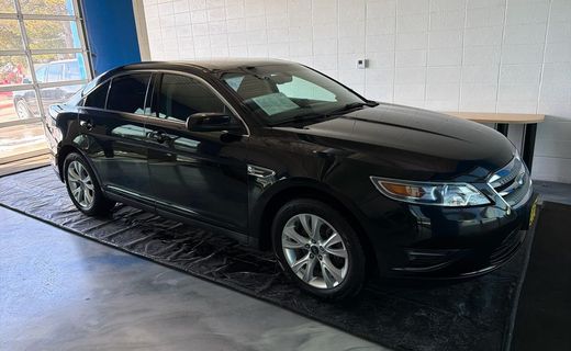 2011 Ford Taurus SEL