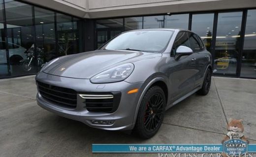 2016 Porsche Cayenne GTS