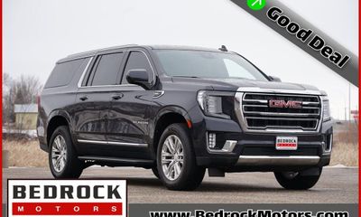 2023 GMC Yukon XL SLT