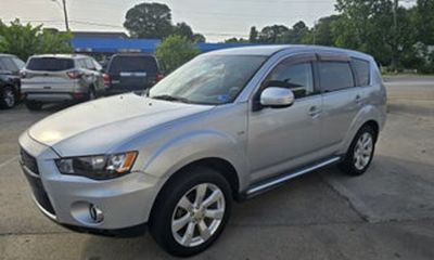 2011 Mitsubishi Outlander XLS