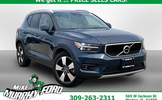 2021 Volvo XC40 Momentum