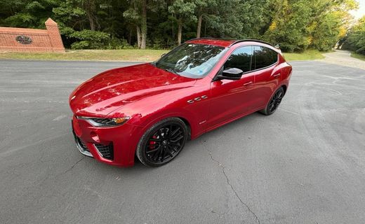2020 Maserati Levante Sport