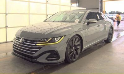2023 Volkswagen Arteon 4Motion SE R