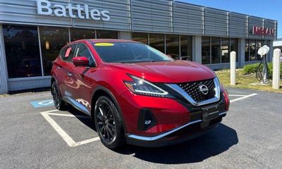 2023 Nissan Murano SL
