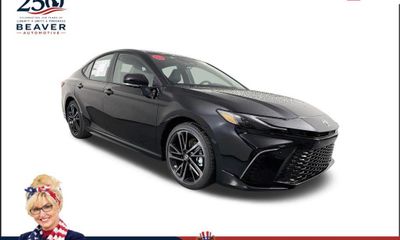 2026 Toyota Camry SE