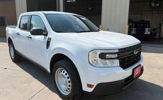 2024 Ford Maverick XL