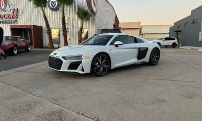 2023 Audi R8 V10 Performance