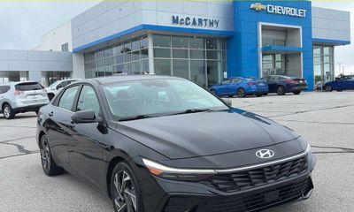 2024 Hyundai Elantra Limited