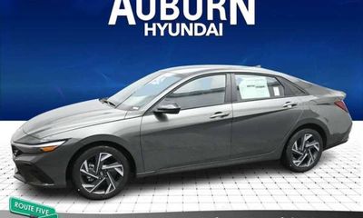 2025 Hyundai Elantra SEL Sport
