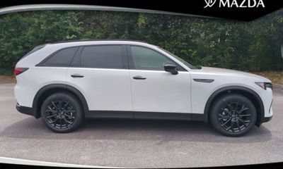 2025 Mazda CX-70 Premium Package