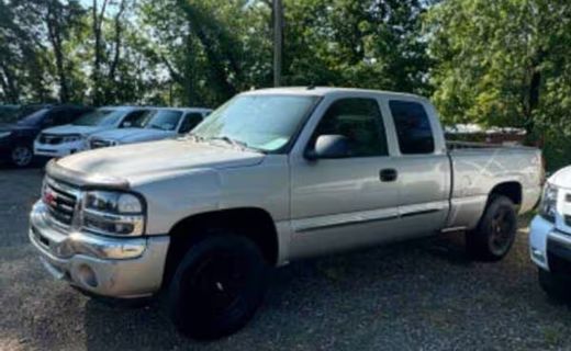 2005 GMC Sierra SLE