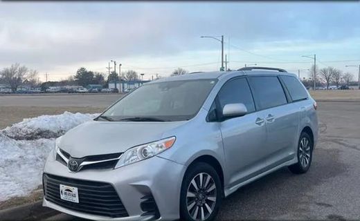 2020 Toyota Sienna