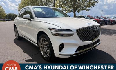 2025 Genesis GV70