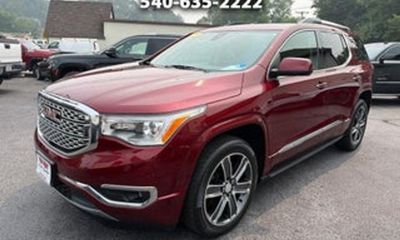 2018 GMC Acadia Denali
