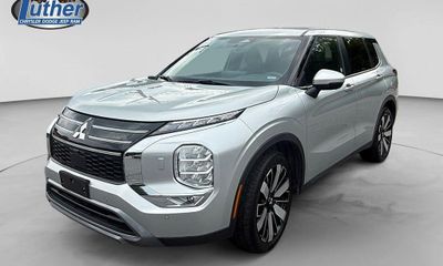2025 Mitsubishi Outlander