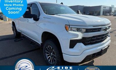 2022 Chevrolet Silverado RST