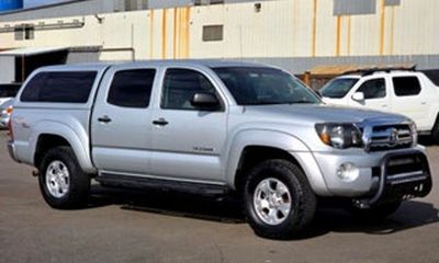 2005 Toyota Tacoma DLX