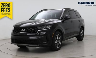 2023 Kia Sorento S